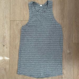 Lululemon open back tie around shirt